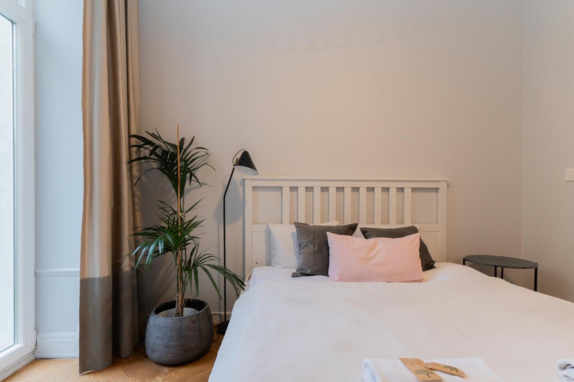 Concierge Gagarina Garden Lägenhet